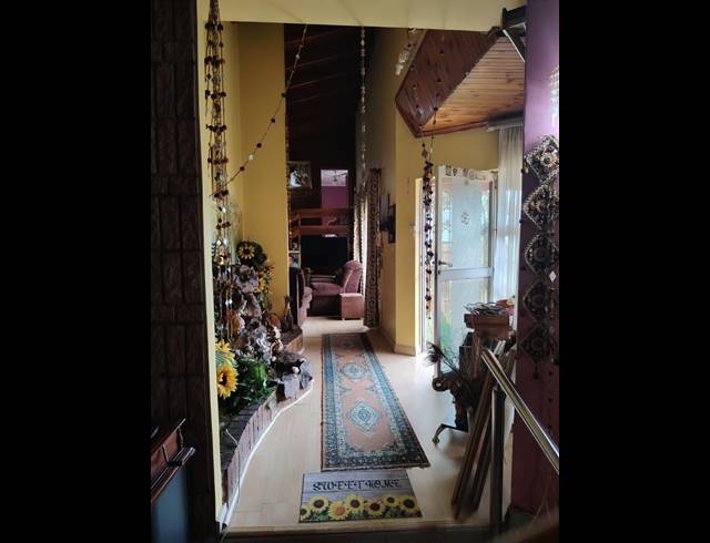 7 BEDROOM HOUSE FOR SALE IN RESERVOIR HILLS